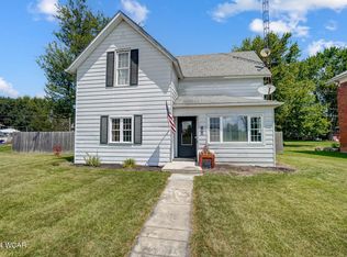 105 Normal St, Middle Point, OH 45863