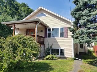 70 Worthen St, West Springfield, MA 01089