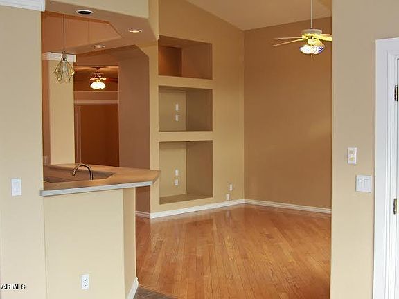 4th image of 11331 E Des Moines Cir
