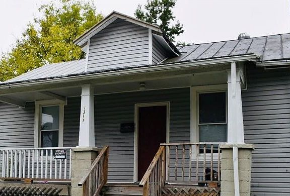 2nd image of 1311 Lynhaven Ave