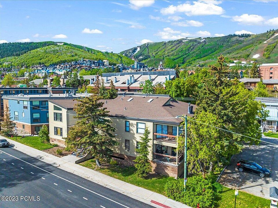 1st image of 1435 Park Ave #3