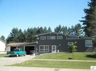 38 Cherry Cir, Babbitt, MN 55706