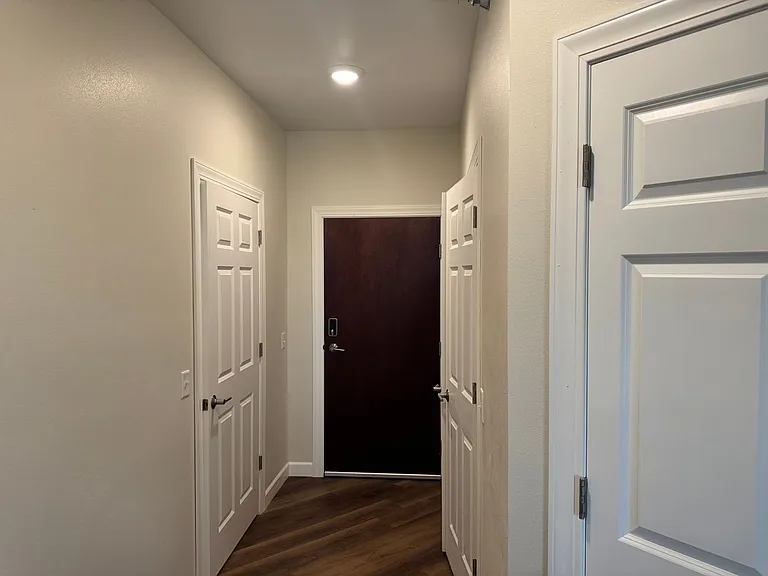 Red Earth Apartments- On Lake Butte Des Morts — Photo 32