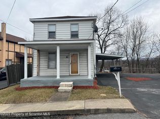 128 Bridge St, Old Forge, PA 18518