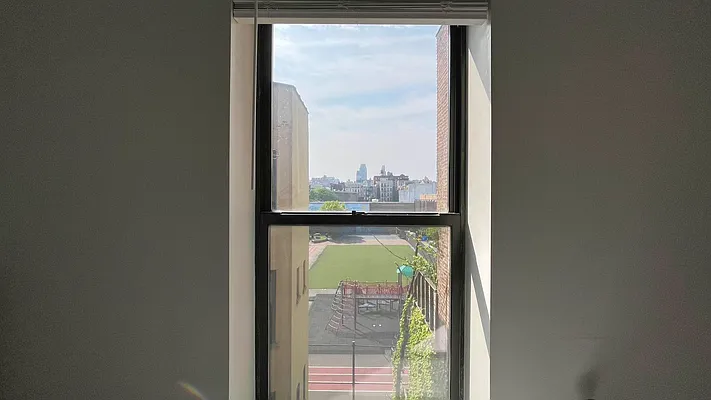 Rented by Strivers Management Group Corp (Brokerage) | media 10