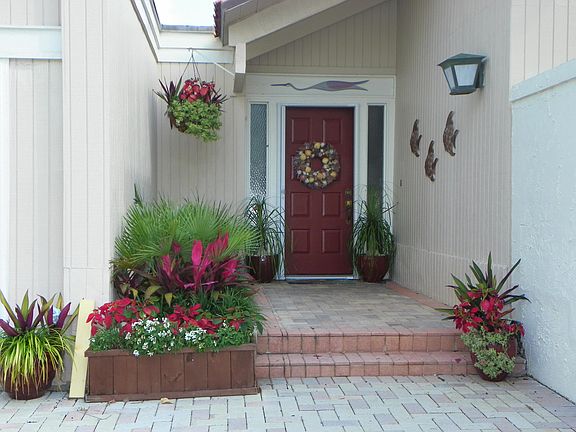 2nd image of 113 E Bonefish Circle