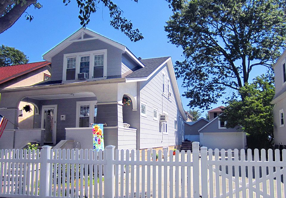 1st image of 732 Vincent Ave