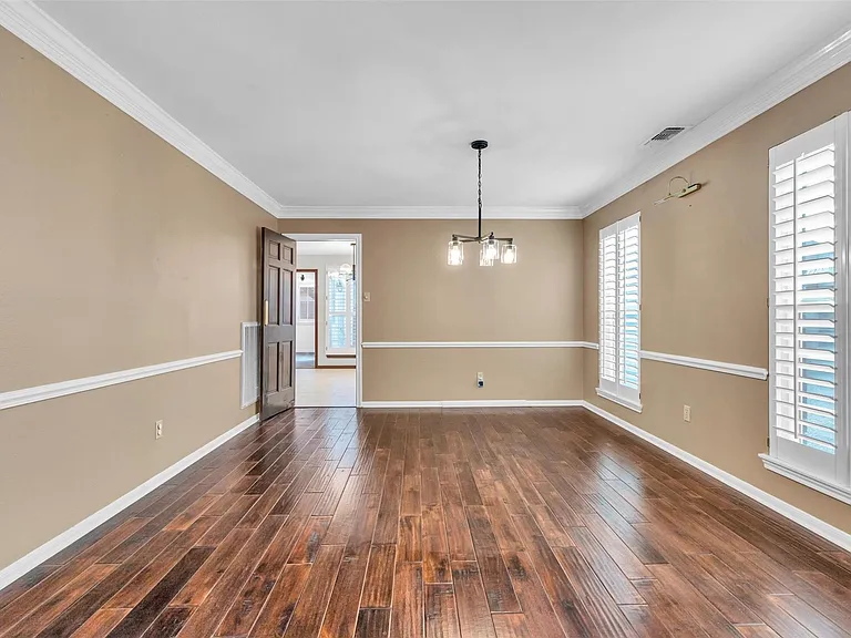 1127 Barkston Dr — Photo 14