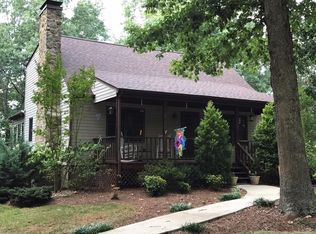 487 Pine Acres Dr, Lynchburg, VA 24504