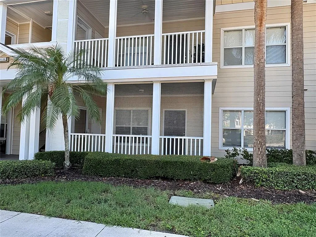 2 bed, 2.0 bath, 1048 sqft, $1,500 — Photo 2