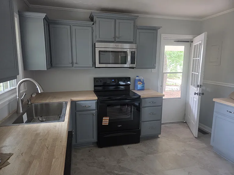 906 Orchard Dr — Photo 7