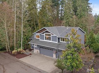 18040 92nd Ave NE, Bothell, WA 98011