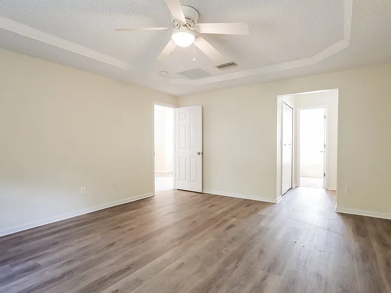 3445 Shelley Dr — Photo 10