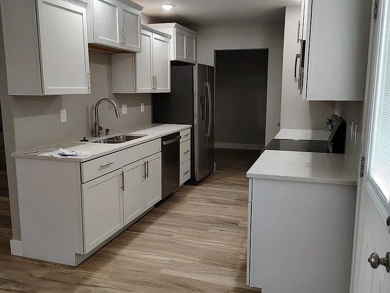 809 SE Hackberry Dr — Photo 8