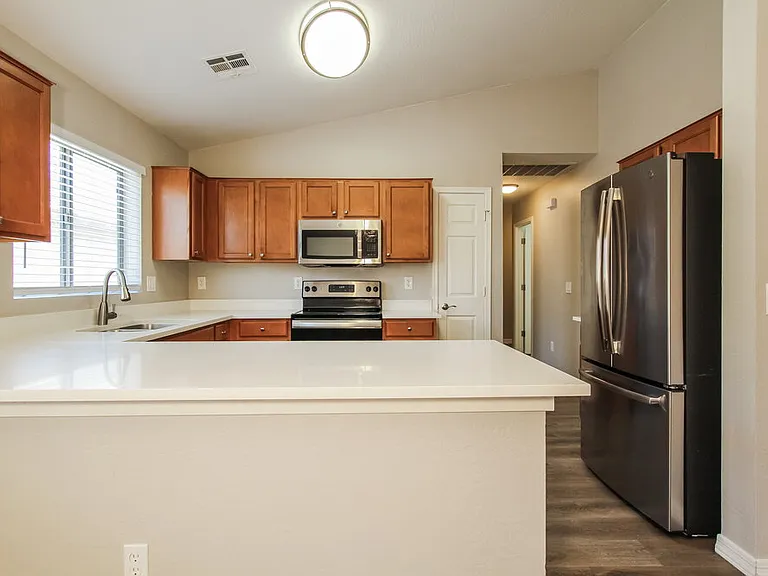 23257 W Cocopah St — Photo 7