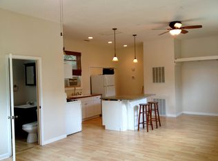 1000-B Rayon St, Charlottesville, VA 22902