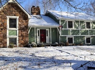 102 Brookview Rd, Pittsburg, KS 66762