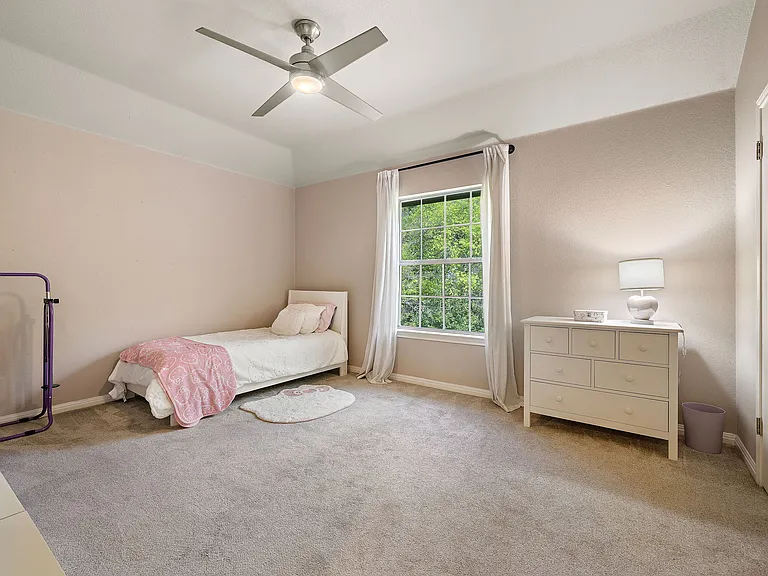 2114 Hilton Head Dr — Photo 31