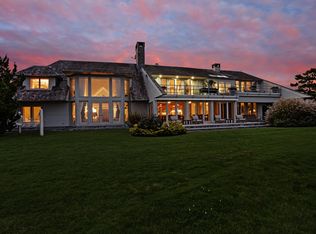 28 Ring Neck Rd, Remsenburg, NY 11960