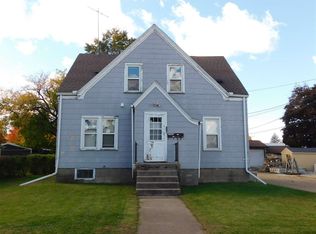 115 S Hamlin St, Shawano, WI 54166