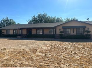 12208 Tesuque Rd, Apple Valley, CA 92308