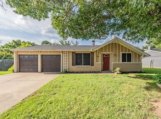5105 French Wood Dr, Arlington, TX 76016