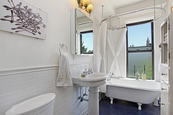 Rented by Corcoran | media 17
