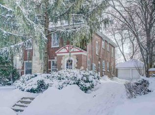 2721 Chamberlain Ave, Madison, WI 53705