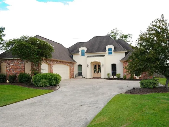 41161 Lakefront Ave, Gonzales, LA 70737