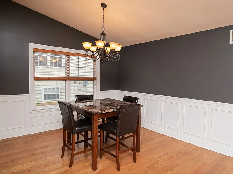 405 Galway Dr — Photo 13