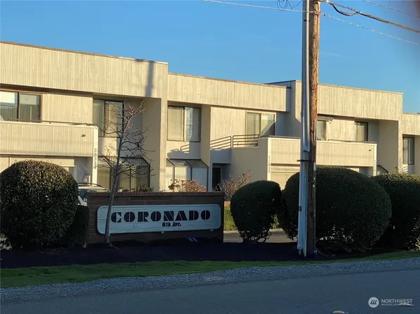 22322 6th Avenue S #17, Des Moines, WA 98198