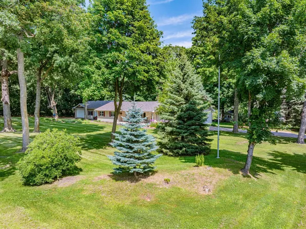 5380 Oxford Ave, Watertown, MN 55388