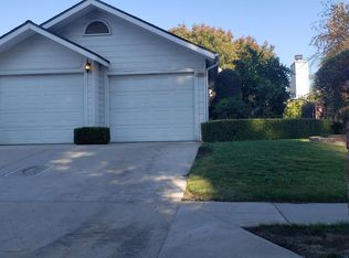 3588 W Beechwood Ave, Fresno, CA
