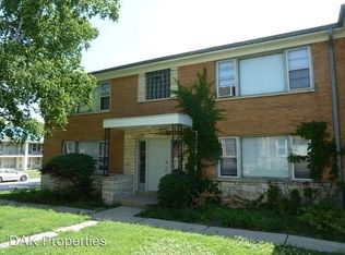 1217 E Singer Cir APT 3, Milwaukee, WI 53212