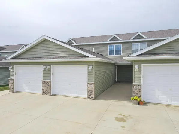 1835 Daniel Ln NE, Stewartville, MN 55976