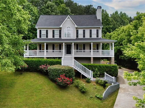 260 Dunleith Dr, Dallas, GA 30132