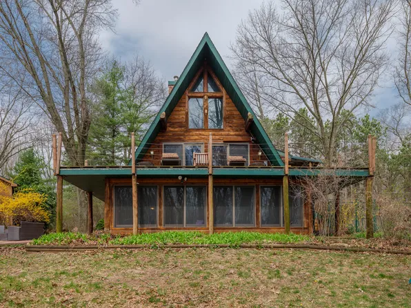 13394 E G Ave, Augusta, MI 49012