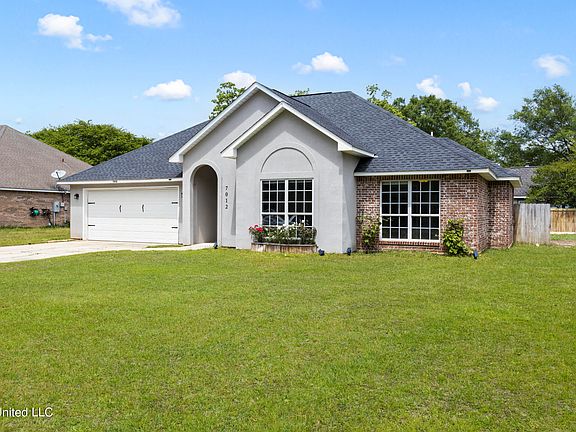 2nd image of 7012 Pinehurst Dr