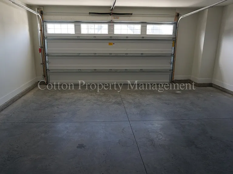 33 Meon Ln — Photo 36