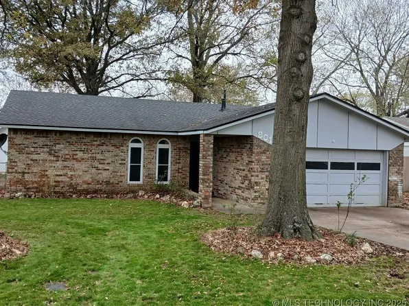 801 N Washington Ave, Wagoner, OK 74467