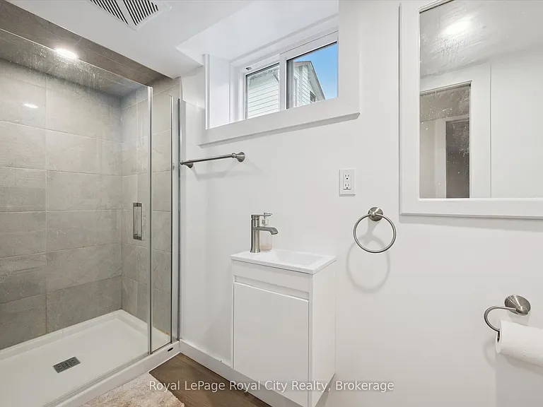 29 Hooper St W #2 — Photo 21