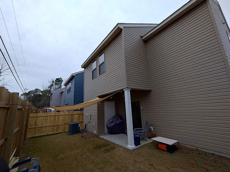 1021 Berry Patch Cir — Photo 3