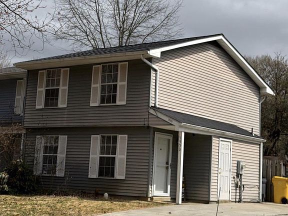 2nd image of 1553 Star Pine Dr