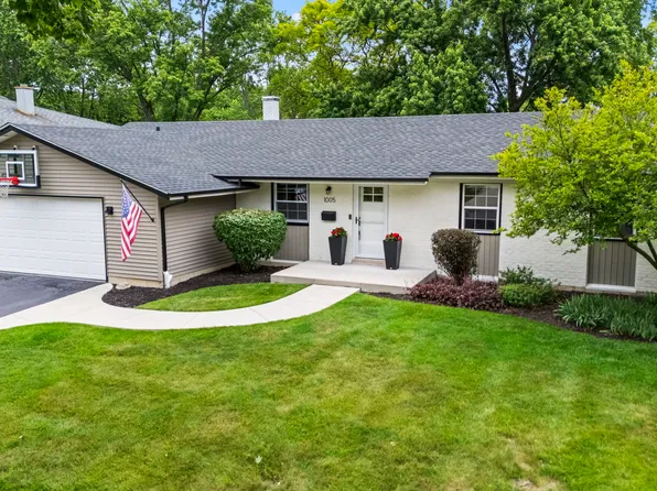 1005 W Firestone Dr, Hoffman Estates, IL 60192