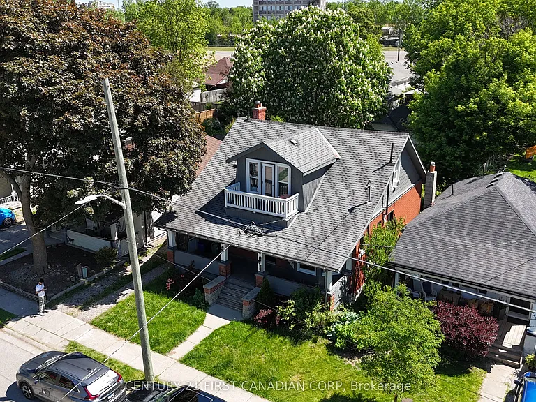 444 Dorinda St #MAIN FLOOR — Photo 12