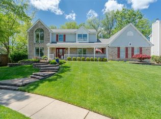 777 Carman Meadows Dr, Ballwin, MO