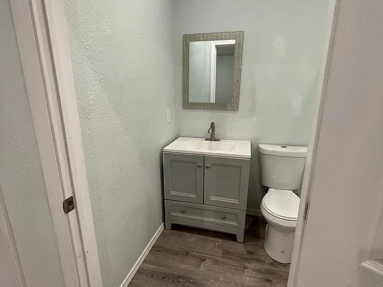 126 Deer Lake Dr #D — Photo 34
