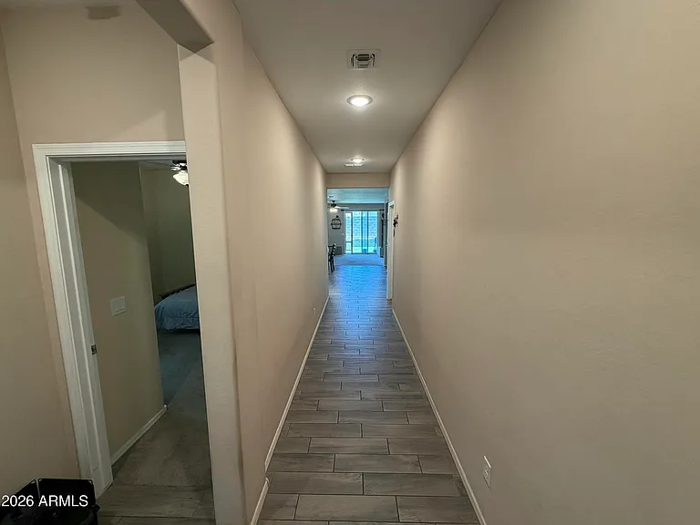 24740 W Jessica Ln — Photo 3