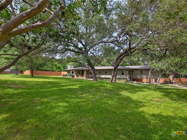 664 California Blvd, New Braunfels, TX 78130