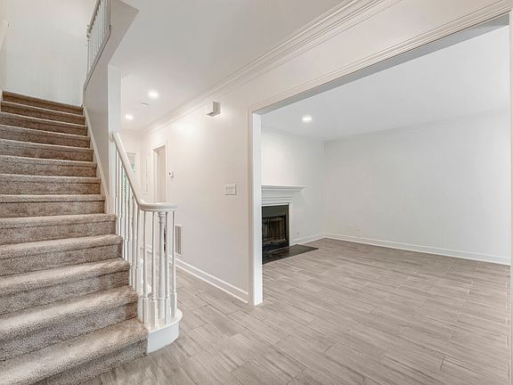 3rd image of 7500 Roswell Rd #47A